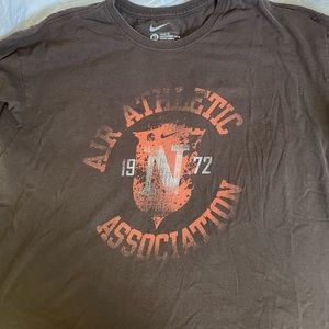 VINTAGE Nike tee